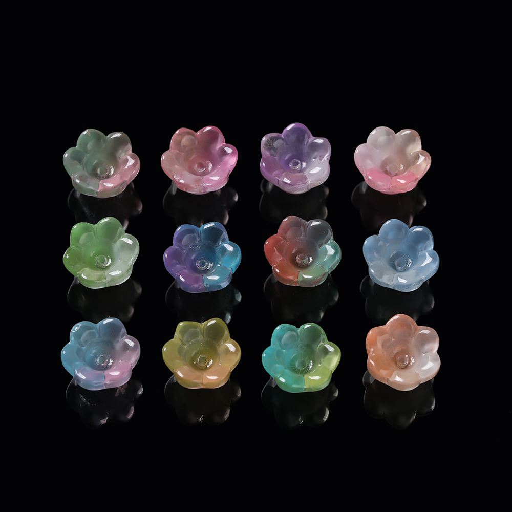20個 カラフルなスズランの花の形をしたビーズ 12x11m - Embellishment Crafts のレビューと価格